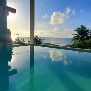 layla-guesthouse-puerto-morelos.allrivieramayahotels.com/