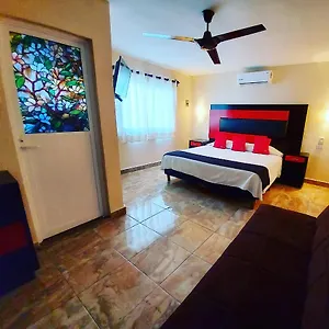 Capital O Jardin Hotel