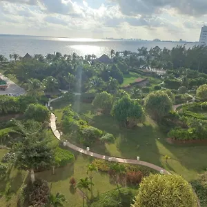 Casa Taino Hotel